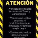 Vanessa Daroch Instagram - ⚠️⚠️⚠️⚠️⚠️LEER HASTA EL FINAL⚠️⚠️⚠️⚠️⚠️⚠️ Vuelvo a subir esta importante información mi amores, yo NO ATIENDO POR FACEBOOK NI MESSENGER, NO ATIENDO POR WHATSAPP NI TRABAJO CON CHAMANES Y POR NADA DEL MUNDO UTILIZO “MATERIALES” PARA HACER CANALIZACIONES, solo mi Don. Hay un grupo de inescrupulosos estafando a mucha gente con mi nombre, a quienes les piden sumas de dinero como adelantos y para comprar materiales, luego de que transfieren LOS BLOQUEAN O SIMPLEMENTE LES CONTESTAN CUALQUIER ESTUPIDEZ. También andan ofreciendo TALISMANES Y AMARRES (jamás he trabajado con amarres) y cuando transfieren, mismo procedimiento, los bloquean y nunca reciben lo supuestamente comprado. Las denuncias ya están hechas…Por Favor NO CAIGAN EN ESTE TIPO DE ESTAFA!!!!! He denunciado varías cuentas, algunas incluso ni siquiera Chilenas, que usan mi nombre. La ÚNICA FORMA DE PEDIR SUS HORAS ES AL MAIL CONTACTO.VDAROCH@GMAIL.COM y de mi tienda VANESSADAROCH.CL ⚠️⚠️⚠️⚠️⚠️ Los adoro ❤️