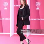 Vanessa Demouy Instagram – merci @canneseries , merci à mes partenaires , et notre équipe de folie !!! @itc_tf1 #love #joie #lovemyjob