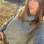 Vanessa Demouy Instagram - recharger les batteries sous le doux soleil d hiver … dernière ligne droite avant la folie des fêtes de noël … vous en êtes où vous niveau organisation et cadeaux ?? #decembre #soleildhiver #lumieredusud
