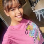 Vanessa Lawrens Instagram – Aujourd’hui … c’est le passé et le futur qui s’épousent …. 💓 #day #morning #good morning #pink #positivevibes #everytime 😏💓 RESTE ZEN