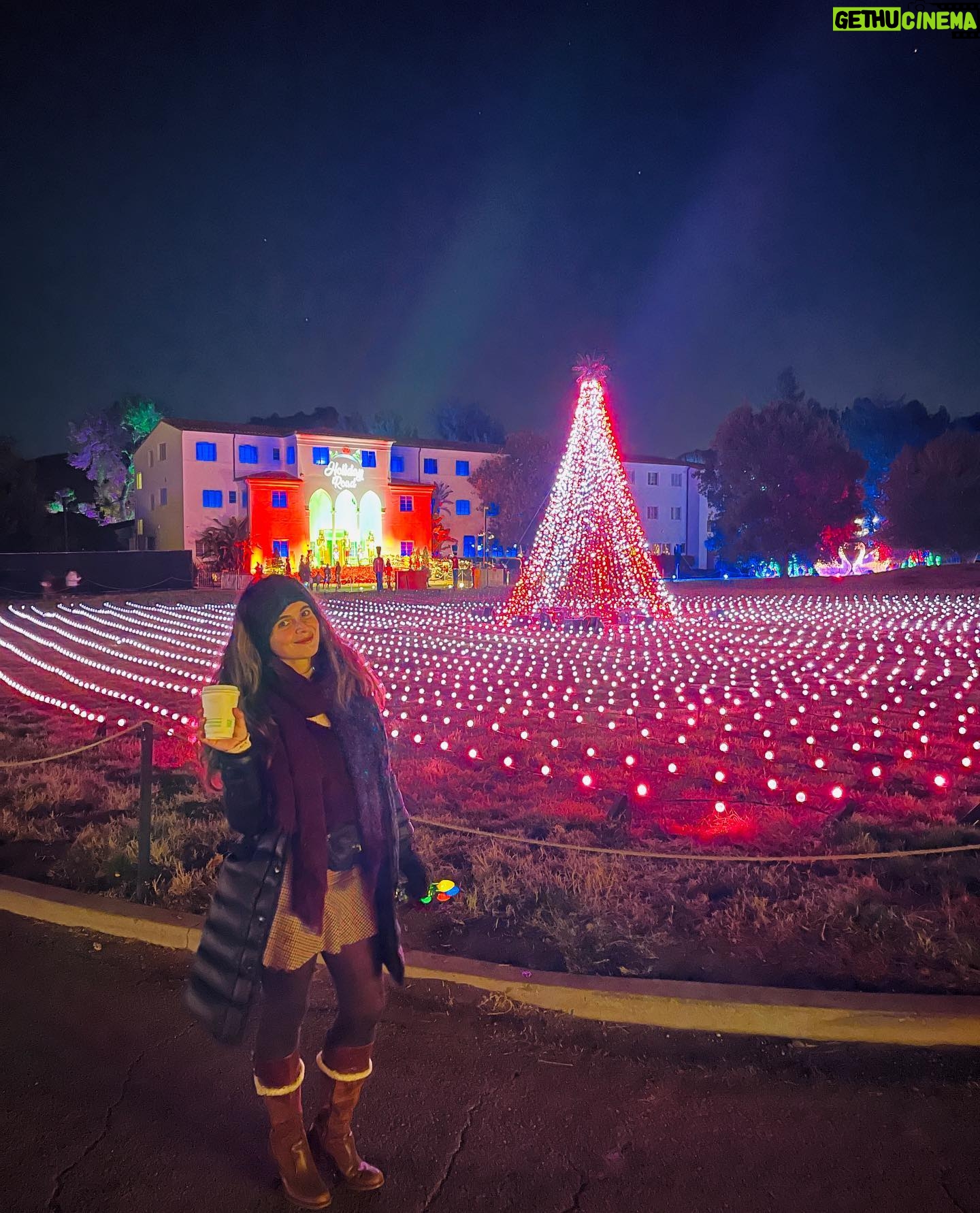 Vanessa Marano Instagram - Fun times at @holidayroad! Photo cred for two of these photos goes to a five year old. He’s artsy.