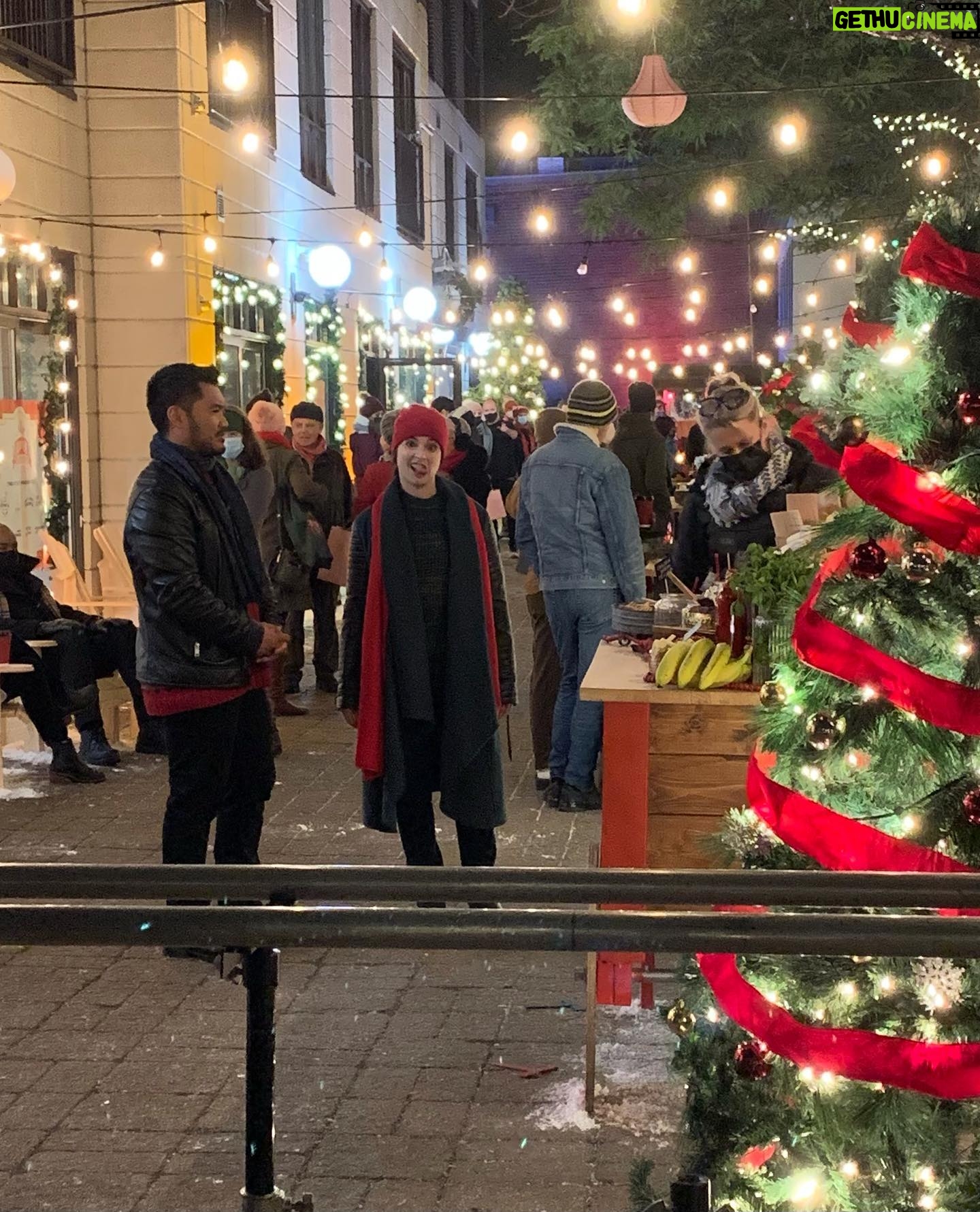 Vanessa Marano Instagram - Tonight you can check out #OneDeliciousChristmas on @foodnetwork! To celebrate, here are two behind the scenes photos that are both equally poised and dignified.