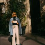 Vanessa Pilon Instagram – En salopettes. Même à Paris. 👩🏼‍🌾✨ 📷: la merveilleuse @nancygui