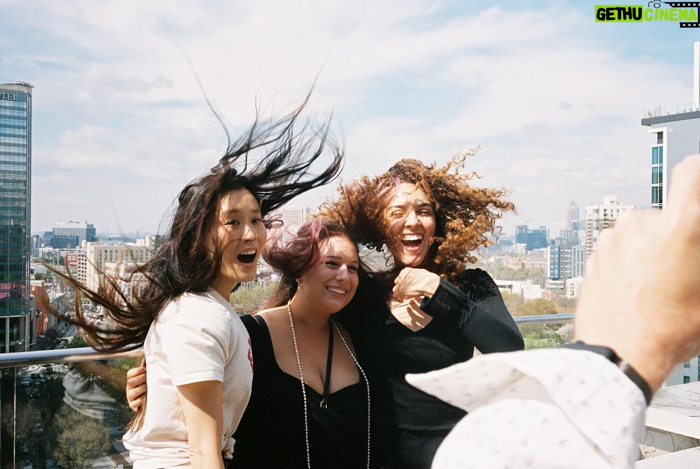 Vanessa Rubio Instagram - Wild is the Wind ๐๐ซถ๐ฝ๐first two photos @xolosphotos