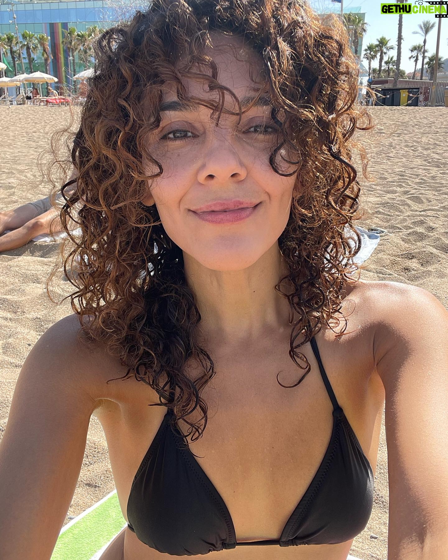 Vanessa Rubio Instagram - This past summer was one of the best ✨some memories of dancing in the street, moped rides, google mapping in many countries. Starting with the divine presence of @sundayriley ✨💓