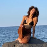 Vanessa Rubio Instagram – I am here for the re-wilding feminine, the beautiful ride, I feel her emerging ✨do you? Also shout out to to friends taking each others pictures, patiently coaching each other, we just want to see each other shine, how sweet is that?