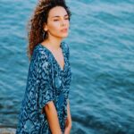 Vanessa Rubio Instagram - Blue Magick 🩵💙🩵 ocean and sky soothing us into Blue all the time