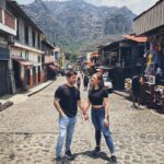 Vanessa Silva Sperka Instagram – Hace 2 años me casé con el hombre que se robó mi corazón hace casi 9 años🩷
Todos los caminos me llevan a tus brazos, en esta y en todas las vidas, tarde o temprano.
Gracias por ser un hombre increíble!
Amo ser tu esposa y te diría Sí mil veces a pasar la vida contigo… 
Te amo con todo mi 🩷mi cielo, Feliz aniversario🥂