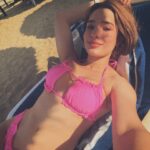 Vanessa Silva Sperka Instagram – En el mar la vida es más sabrosa 🥂🩷🌊