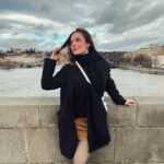 Vanessa Silva Sperka Instagram - Así recibo mis 27 años, en una ciudad que soñaba conocer💕💝 feliz cumpleaños a mi!!!! Estoy muy feliz💕 Envíen sus buenos deseo ⬇️⬇️⬇️⬇️