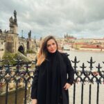 Vanessa Silva Sperka Instagram - Así recibo mis 27 años, en una ciudad que soñaba conocer💕💝 feliz cumpleaños a mi!!!! Estoy muy feliz💕 Envíen sus buenos deseo ⬇️⬇️⬇️⬇️