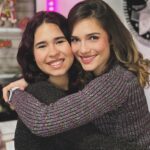 Vanessa Silva Sperka Instagram - Afortunada, no hay más palabras! Estos momentos lo son todo, recuerdos que atesoraré por siempre en mi corazón! GRACIAS DIOS por este regalo 💝 después de tantos años por fin paso una navidad así… Mi amada familia, nos faltaron Sarita y Rafi pero aquí están en nuestro corazón ❤️… Los amo 🥰