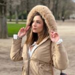 Vanessa Silva Sperka Instagram – Algunos retratos en Paris ❤️😍 soy definitivamente una mujer de invierno!!! 
Amando esta ciudad!!! 🏙️