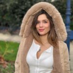 Vanessa Silva Sperka Instagram – Algunos retratos en Paris ❤️😍 soy definitivamente una mujer de invierno!!! 
Amando esta ciudad!!! 🏙️