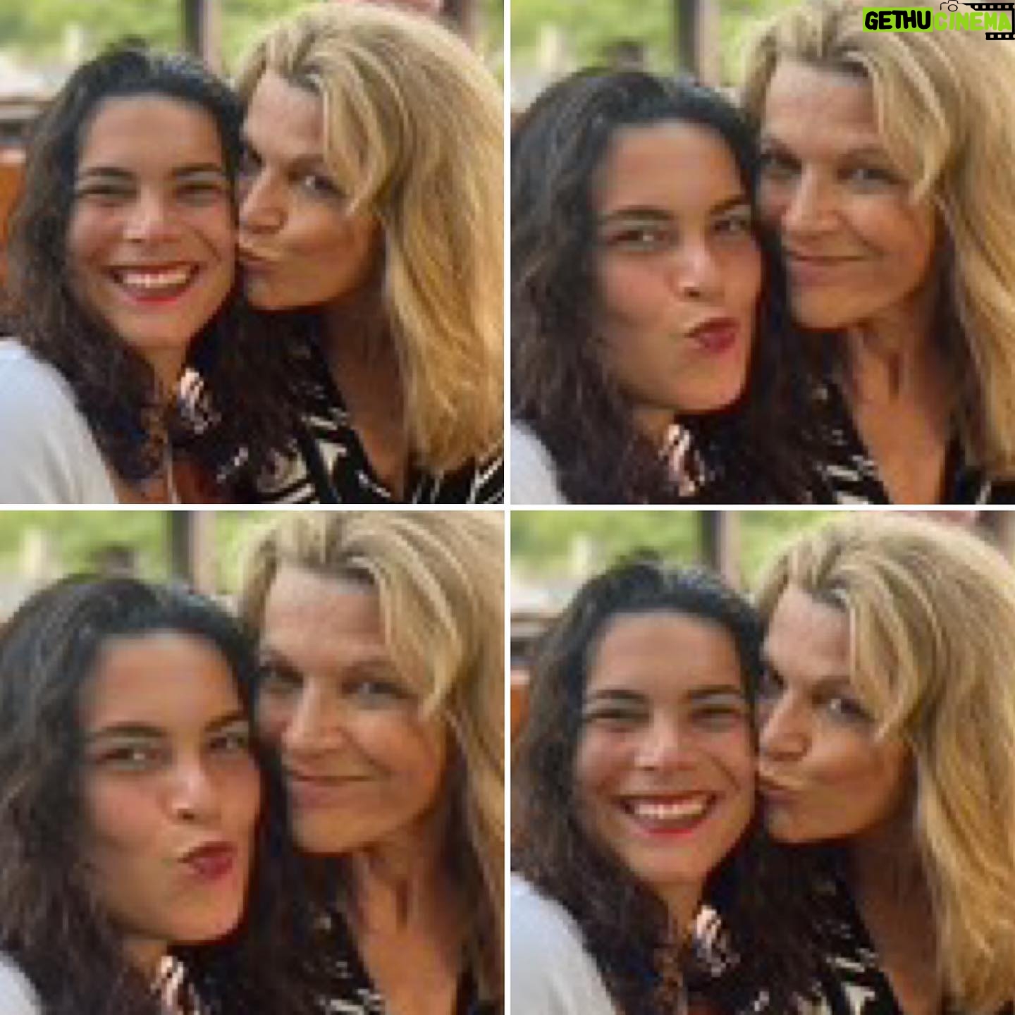 Vanna White - 7.8K Likes - Happy 26th Birthday to my beautiful, sweet and talented daughter! I love you Gigi! @gigisantopietro