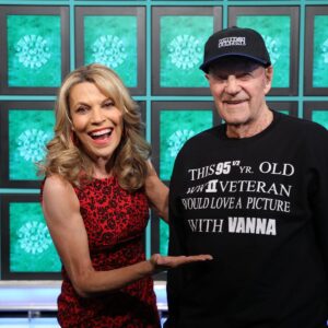 Vanna White Instagram - I couldn’t resist taking a photo with this lovely veteran that was in our audience today! Thank you to all of our current and past military personnel for your service.