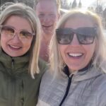Vappu Pimiä Instagram – Ihana mökkiviikonloppu ystävien kanssa! Kiitos rakkaat @susavalvio @juhavalvio jälleen seurasta ja jutuista, joista ei koskaan naurua puutu!❤️❤️🙏🙏Pääsin tänään myös testaamaan tyttöjen rakentaman majan makuuhuoneen, oli tosi hyvin ilmastoitu ja rauhallinen😅🥰😍👌#mökkilife #visitsalo #friendsandfamily