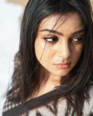 Varshini Suresh Instagram - 🌻

📸 @frames_by_christo_ 

#instadaily #instagood #instalike #photography #beach #beachphotography #saree #love #trending #instagram #instamood #instafashion #instalove #instaphoto #picoftheday #photooftheday #photoshoot #pics #outdoorphotography #igers #explore #explorepage #viral #fyp #foryou #foryoupage #ootd #outfitoftheday #varshinisuresh #neenaankaadhal