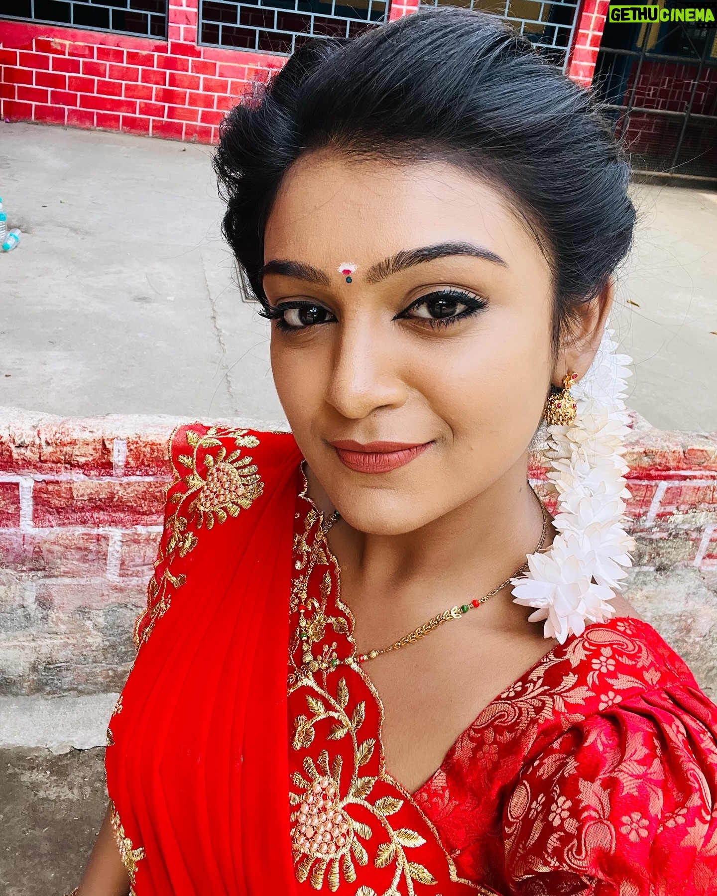 Varshini Suresh - 12.3K Likes - Being Abi 🫶🏼
#instagood #neenaankaadhal #neenaankadhal #vijaytv