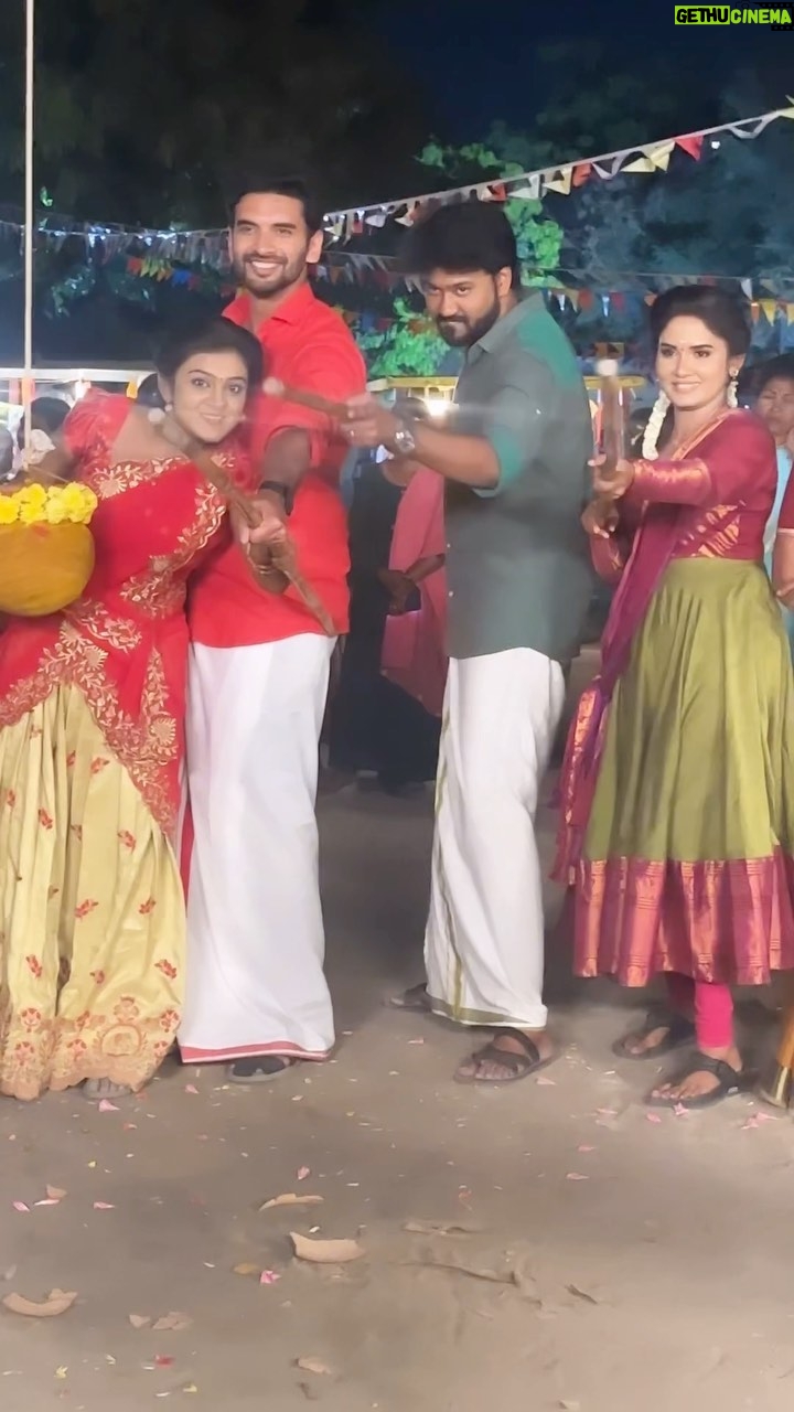 Varshini Suresh - 19.1K Likes - BTS🔥 #neenaankaadhal #vijaytv
#trending #trendingreels #explore #explorepage #fyp #foryou #foryoupage #viral #viralvideos #viralreels #reels #reelsindia #reelsinstagram #reelstrending #instagramreels #reelsexplore #reelstamil #trendingnow #vijaytvserials #vijaytelevison #behindthescenes #bts #behindthescene