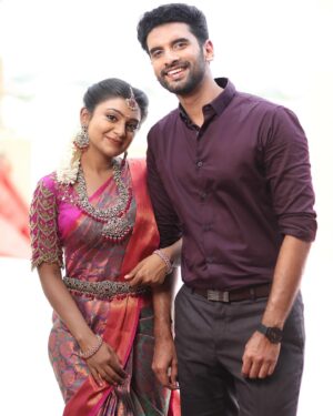 Varshini Suresh Instagram - ❤️ Raghav x Abhi

#insta #instagood #picsoftheday #love #couple #trending #serial #vijaytv #neenaankadhal #neenaankaadhal #instadaily #instaphoto #instalike #instamood #instafashion #instalove #explore #explorepage #fyp #foryou #foryoupage #igers #trend #trendingnow #instagram #photography #photooftheday #photoshoot