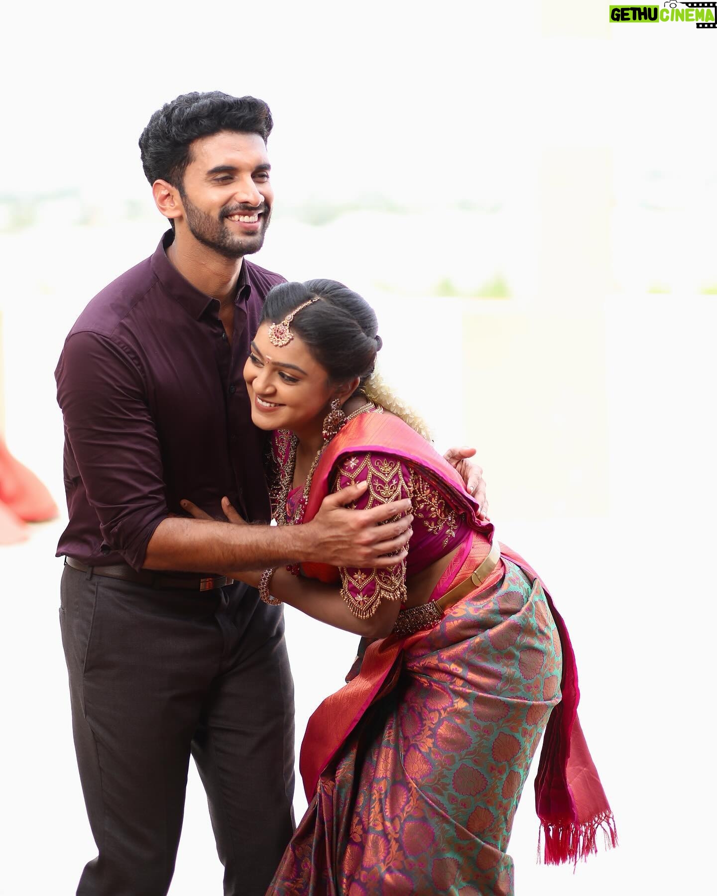 Varshini Suresh - 102.1K Likes - ā¤ļø Raghav x Abhi
#insta #instagood #picsoftheday #love #couple #trending #serial #vijaytv #neenaankadhal #neenaankaadhal #instadaily #instaphoto #instalike #instamood #instafashion #instalove #explore #explorepage #fyp #foryou #foryoupage #igers #trend #trendingnow #instagram #photography #photooftheday #photoshoot