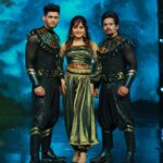 Vasanthi Krishnan Instagram – 👑👑👑👑

.
.
.
#nethoney_nethoney_❤️🥰 
#dance 
@princeyawar 

Choreography @priyankashetty046 

@dheejodishashankoffl 
@kumar_naik28 
 
Thank you @mehaboobdilse ❤️

#instragram #vk #vasanthikrishnan #pk #nethoneydancetonight😍😍😘😘 #dancechallenge #vasanthi #queen #bbjodi #danceshow