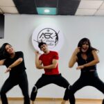 Vasanthi Krishnan Instagram - Going with the trend 🤟🔥