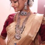 Vasanthi Krishnan Instagram – Embracing timeless grace and golden hues, the stunning @vasanthi__krishnan  drapes elegance effortlessly in exquisite saree. ✨ @suchys_design_studio Mesmerize in the radiance of tradition. 

Shop today to adorn yourself in this timeless beauty! 💃🛍

Visit our Store Locations at 📍

Banjara Hills | Dilsukhnagar | General Bazar | Kukatpally | Kompally | AS Rao Nagar

Discover our curated collection:

💻 Explore more on our website www.srikrishnasilks.com

📱 Simply share a screenshot on WhatsApp at 91005 46464 to order your favorite piece.

📺 Join us on Facebook & Instagram LIVE SHOWS to shop this stunning creation from Sri Krishna Silks! 

#SriKrishnaSilks #GoldenSareeMagic #TimelessElegance #SareeGoals #VasanthiInGold