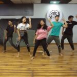 Vasanthi Krishnan Instagram - Prepare to be spellbound as Yawar and Vasanthi grace the stage of Neethone Dance sets with their mesmerizing dance steps. Don't miss a beat of their enchanting performance! 💃🕺 #NeethoneDance #Vaya #DynamicDuo