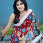 Vasanthi Krishnan Instagram - ❤️ ❤️❤️❤️ . . . . Photography @rogue_viswa 📸📸 Desginer @ushas.couture 🖤🖤🖤 #instragram #vk #desginersaree #bigboss #bbjodi #cuteone #photography📷 #sareelove😍 #cuteoutfits #picoftheday