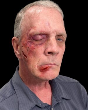 Ve Neill Instagram - Prosthetic week! 
Some beautiful work from students this week @legendsmakeupacademy 
•
@fengwanart 
@ariel.lafontaine.mua.wardrobe 
@jessica.quito_ 
• 
Sign up for classes at 
👇🏼👇🏼👇🏼👇🏼 
legendsmakeup.com 
#fxmakeup #fxmakeupartist #mua #makeupartist #sfx #makeup #makeuptutorial #gore #art #prosthetics #prostheticmakeup #veneill #legendsmakeupacademy