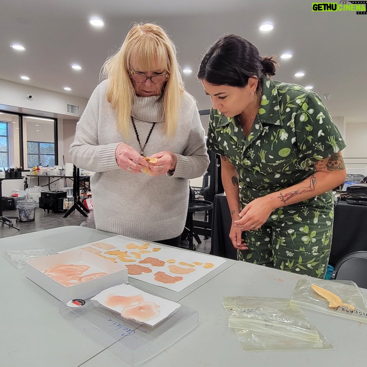 Ve Neill Instagram - Ve and @laurencheminmua working on prosthetics this past week in our prosthetics application class! ✨ • • • #prosthetics #prostheticmakeup #fxmakeup #fxmakeupartist #specialeffectsmakeup #specialeffects #specialeffectsmakeupartist #makeup #makeupartist #makeuptutorial #sfx