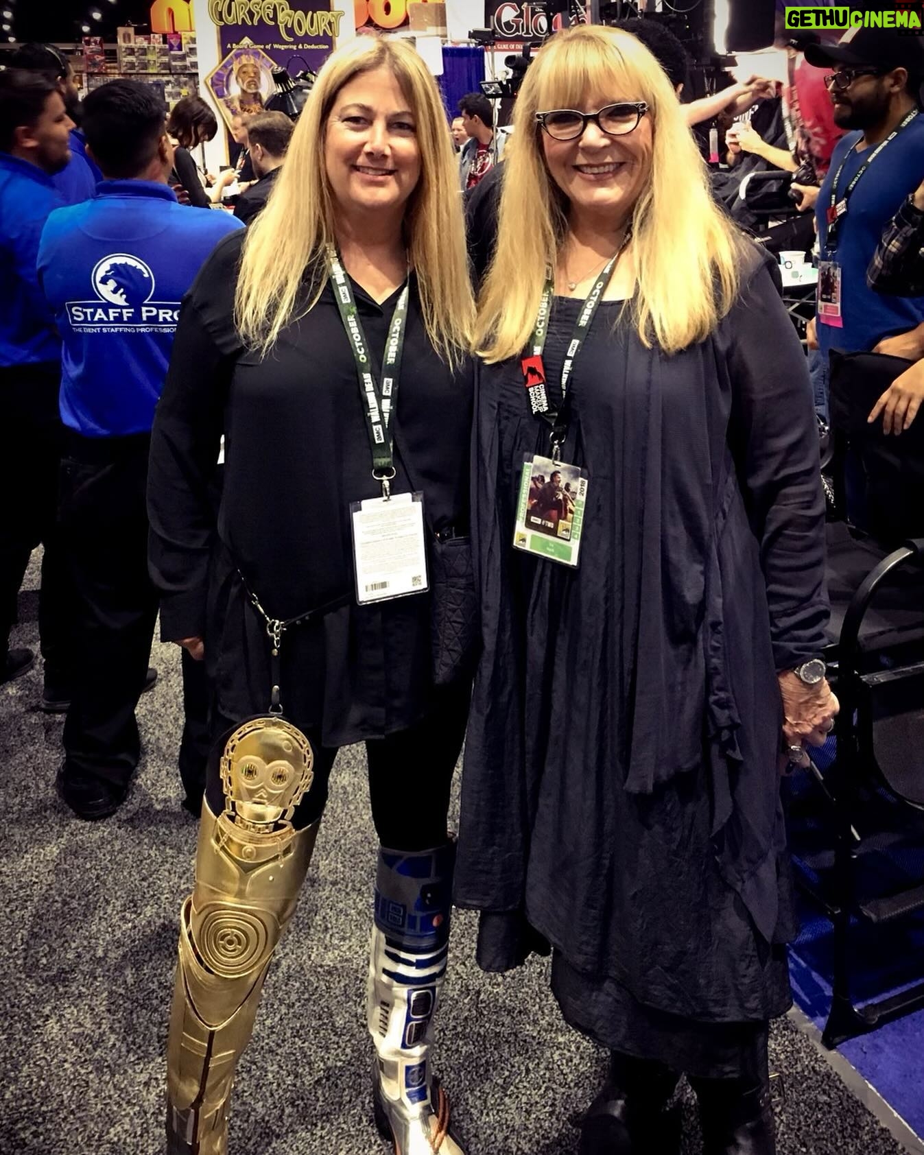 Ve Neill Instagram - May the 4th be with you! 🪐 This is a throwback photo from a couple of years ago at San Diego Comic Con with my gal pal Nevena from @rocketbusterboots