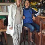 Veda Yurtsever Instagram - Ayvalık’ta @cafe_le_petit günlükleri ; şahane mekan, mekandan güzel insanlarıyla yeni sığınağım, şükür rastlantılara o zaman🙏❤️💃🏿