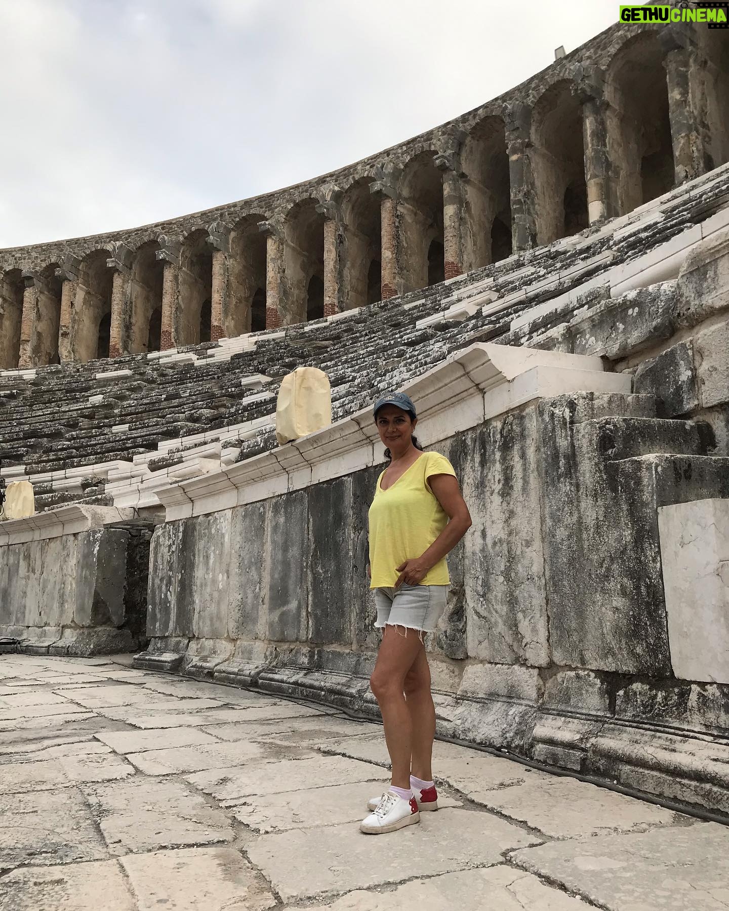 Veda Yurtsever Instagram - Aspendos ‘ta #hırçınkız , bu akşammmm 🎭 #shakespeare #devlettiyatrosu #antalya #festival #tiyatro