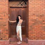 Vedika Pinto Instagram – door-darshan the other day 🚪