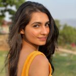 Vedika Pinto Instagram - घर पे रहो