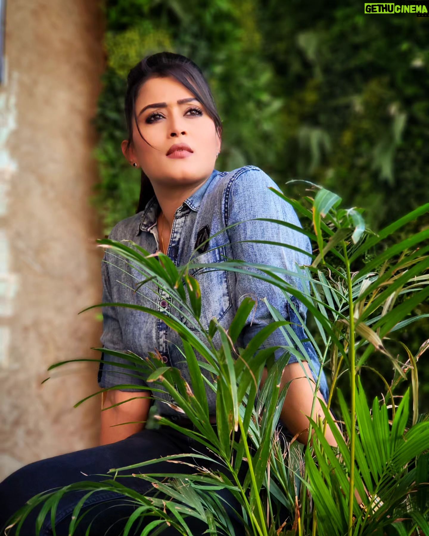 Veena Ponnappa Instagram - @veena_ponnappa_vnaa π #veena #veenaponnappa #ravoyichandama #kannadaactress #poser #shooting #lovely #telugu #teluguserials #etvtelugu #beingme #workmode #sandalwood #actor #goodnight #eat #snacktime #trending #cutie #actorlife #rudrani #instsgram #happyme #socialmedia #instagram #instafam