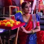 Veena Ponnappa Instagram - @veena_ponnappa_vnaa 💕 #starsuvarnasupersunday @starsuvarna #veena #veenaponnappa #renukayellamma #kannadaactress #queen #promotime #kannada #tvshow #starsuvarna #beingme #kannadaserial #sandalwood #actor #queengirl #nammakannada #kannadaserials #queenofhearts #actorlife #mangaladevi #royal #sareelove #suvarnaserials #realityshow