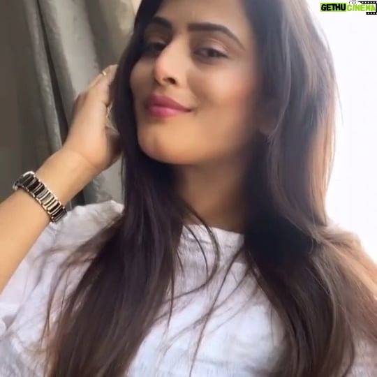 Veena Ponnappa Instagram - Be like a Butterfly, happily Flaunting Your Wings @veena_ponnappa_vnaa 🦋🥰 #veena #veenaponnappa #ravoyichandamama #kannadaactress #instagram #enjoying #instareels #telugu #teluguserials #etvtelugu #traditional #trendingreels #goodevening #actor #ravichandran #viralreels #ammammammo #redlove #smiling #actorlife #trending #love #lovingmyself #kannadasongs #sidsriram #topteluguvideos #spb #cute