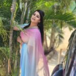 Veena Ponnappa Instagram - Immersed in the Finesse of Tradition with Smile @veena_ponnappa_vnaa ✨🥰😇 #veena #veenaponnappa #ravoyichandama #kannadaactress #smile #enjoying #happyme #telugu #teluguserials #etvtelugu #beingme #teluguserial #sandalwood #actor #homely #smilehappily #sareelover #kannadaserials #smiling #actorlife #rudrani #traditional #pinksaree💗 #cute #bubbly #sareelove