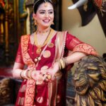 Veena Ponnappa Instagram – @veena_ponnappa_vnaa
❤️
@starsuvarna
@nandimovies_official 💐

#veena #veenaponnappa #renukayellamma #kannadaactress  #queen #beyoursunshine #kannada #mythology #starsuvarna #beingme #kannadaserial #sandalwood #actor #queengirl #nammakannada #kannadaserials #queenofhearts #actorlife #mangaladevi #royal #royalqueen #suvarnaserials #sunshine

#veena #veenaponnappa #renukayellamma #kannadaactress  #queen #sareelove #kannada #mythology #starsuvarna #beingme #kannadaserial #sandalwood #actor #queengirl #nammakannada #kannadaserials #queenofhearts #actorlife #mangaladevi #royal #royalqueen #suvarnaserials #redsaree