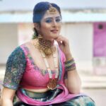 Veena Ponnappa Instagram – @dharaatelier : outfit 
@beautybox_rent_house_bangalore : jewellery 
@veena_ponnappa_vnaa

#veena #veenaponnappa #ravoyichandamama #kannadaactress #pose #jeweller #happyme #telugu #teluguserials #etvtelugu #program #ganesha #lehenga #actor #collaboration #smilehappily #pink #blue #smiling #actorlife #rudrani #collab #lehengalove #cute #vinayakachavithi #etv #devotional