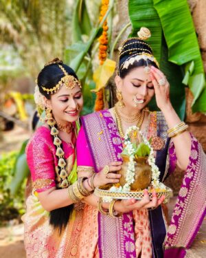 Veena Ponnappa Instagram - Festival times ❤️🧡🩷🩵💙💚 #ugadi #gudipadwa #pongal #yugadi #instagood #instagram #actressnagashree #udhoudhoshreerenukayallamma #starsuvarna