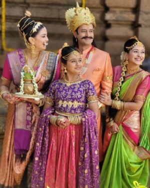 Veena Ponnappa Instagram - Festival times ❤️🧡🩷🩵💙💚 #ugadi #gudipadwa #pongal #yugadi #instagood #instagram #actressnagashree #udhoudhoshreerenukayallamma #starsuvarna