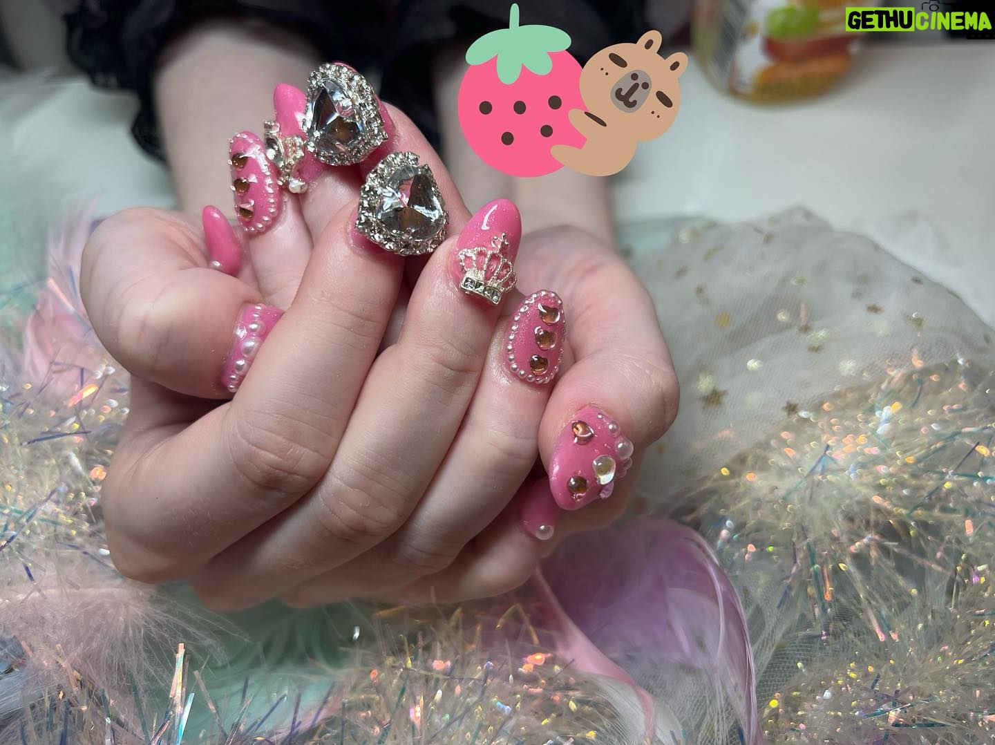 Venus Palermo Instagram - OnlyFans comeback and discord renewal coming this weekend, all brought into reality by these purty fingers ❤️❤️❤️👀