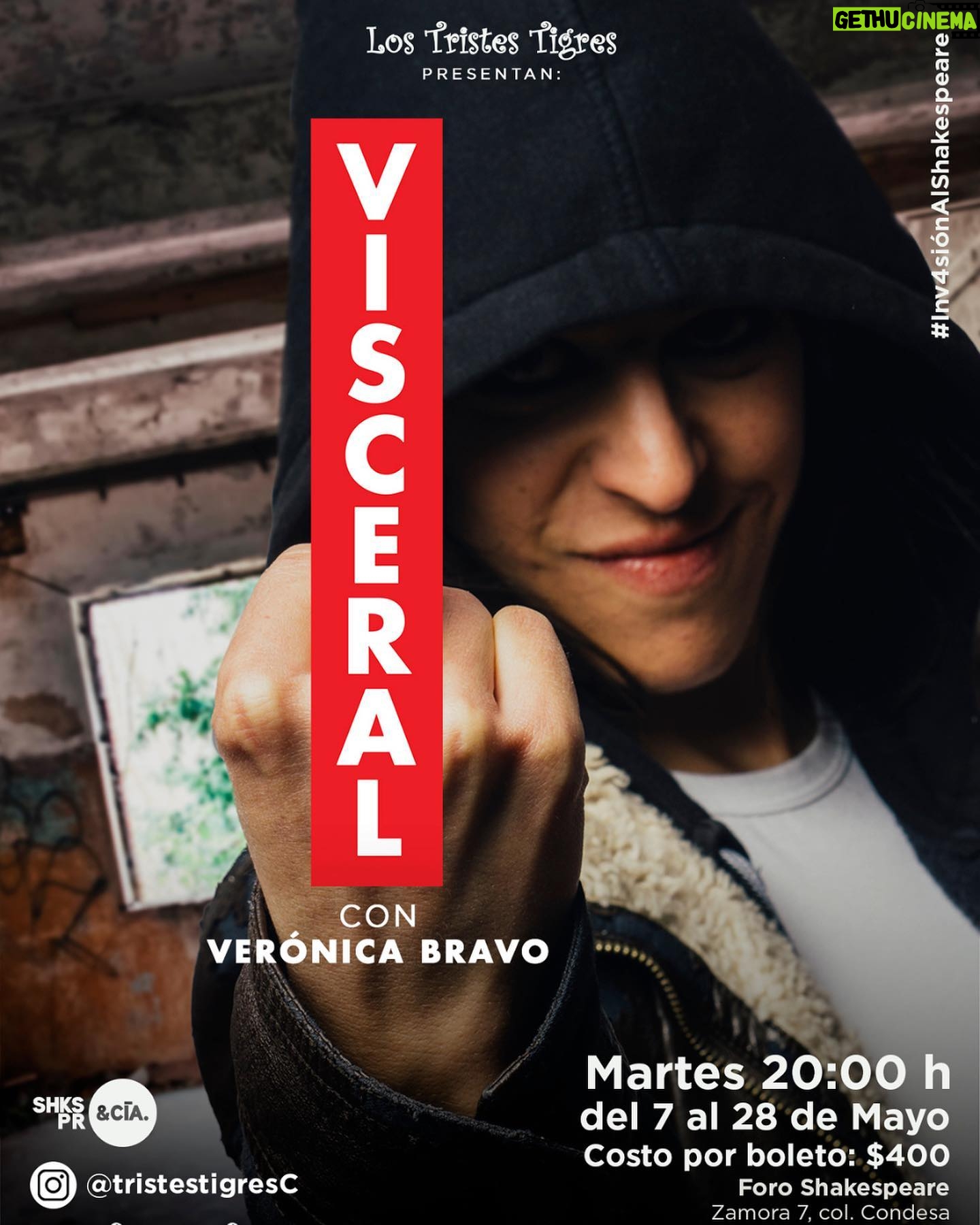 Verónica Bravo Instagram - #VISCERAL con @verobravoe una obra de @tristestigresc 🔥 HOY ÚLTIMA FUNCIÓN 🗓️ martes 20:30 h 🎟️ foroshakespeare.com Elenco – Verónica Bravo Dirección y dramaturgia – Adrián Vázquez #Teatro #TeatroCDMX #CDMX #TristesTigres #ForoSHKSPR
