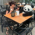 Verónica Jaspeado Instagram - Les contaría de que hablábamos, pero tendría que matarlos. 🥷🏼🍦🐼 #topsecret 😏