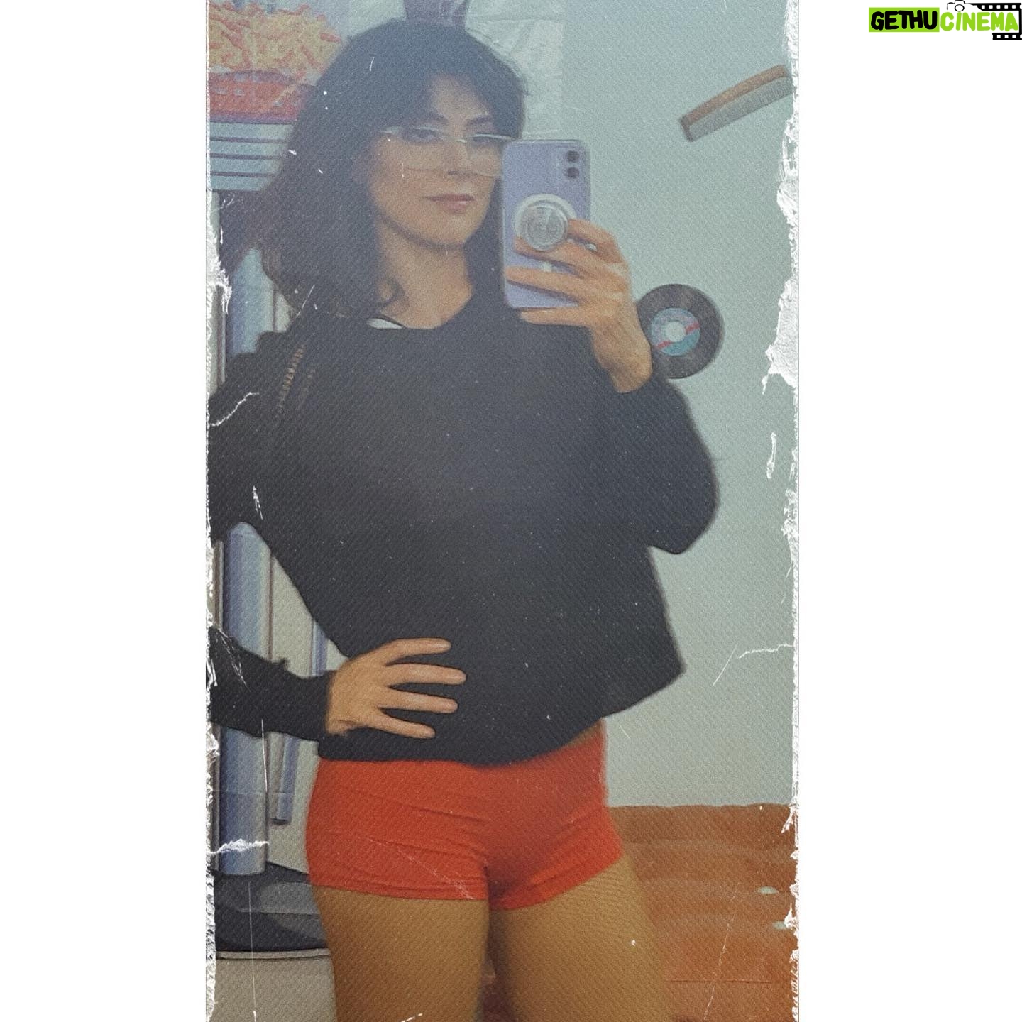 Verónica Jaspeado - 5.3K Likes - Backstage @vaselinamexico 😎💅🏼